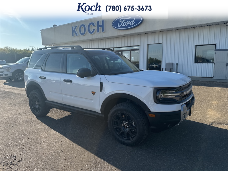 NEW 2026 Ford Bronco Sport Badlands - Oxford White Exterior / DARK SPACE GREY, LEATHER-TRIMMED FRONT SPORT CONTOUR BUCKET SEAT Interior - $50,430 - Stock #A26244 - VIN 3FMCR9DA7TRF11618 - Photo 15