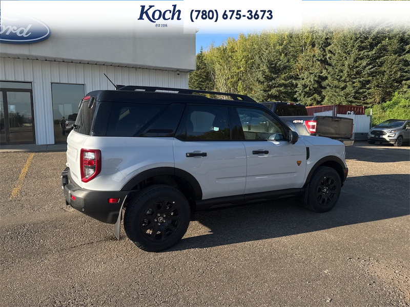 NEW 2026 Ford Bronco Sport Badlands - Space White Metallic Exterior / DARK SPACE GREY, ACTIVEX TRIMMED HTD FR SPORT CONTOUR BUCKET SEA Interior - $47,470 - Stock #A26257 - VIN 3FMCR9DA8TRE86406 - Photo 37