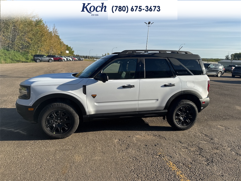 NEW 2026 Ford Bronco Sport Badlands - Oxford White Exterior / DARK SPACE GREY, LEATHER-TRIMMED FRONT SPORT CONTOUR BUCKET SEAT Interior - $50,430 - Stock #A26244 - VIN 3FMCR9DA7TRF11618 - Photo 6