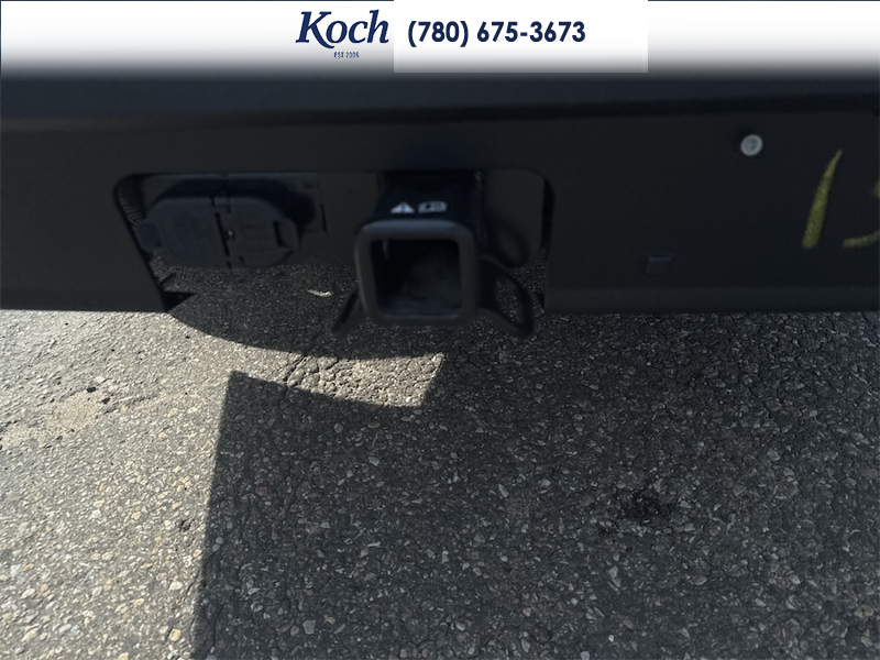 NEW 2026 Ford Maverick XLT - Oxford White Exterior / NAVY PIER/ASPEN GREY, UNIQUE CLOTH FRONT BUCKET SEATS Interior - $46,290 - Stock #A26236 - VIN 3FTTW8JA5TRB27011 - Photo 37
