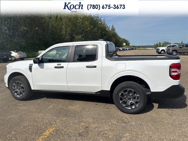 NEW 2026 Ford Maverick XLT - Oxford White Exterior / NAVY PIER/ASPEN GREY, UNIQUE CLOTH FRONT BUCKET SEATS Interior - $46,290 - Stock #A26236 - VIN 3FTTW8JA5TRB27011 - Photo 8