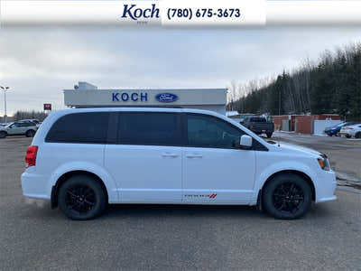 2019 Dodge Grand Caravan GT 1