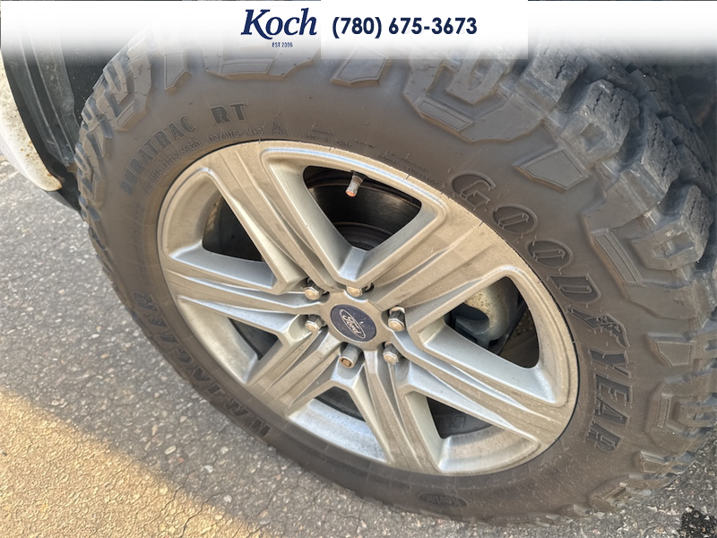 USED 2019 Ford F-150 CREW CAB PICKUP - Oxford White Exterior / UNKNOWN Interior - $25,995 - Stock #A26241A - VIN 1FTEW1E41KFB52262 - Photo 38