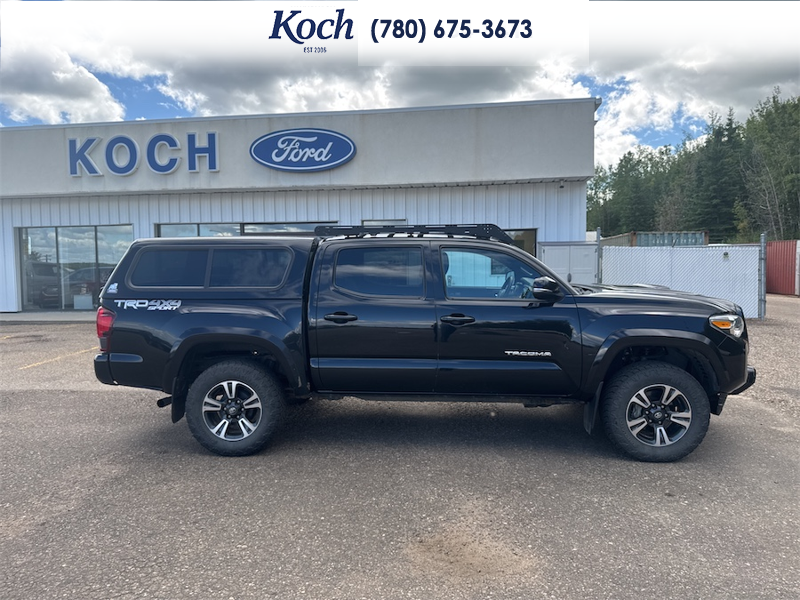 USED 2019 Toyota Tacoma 4x4 Double Cab SR5 - $45,500 - Stock #A26196A - VIN 5TFCZ5AN9KX200654 - Photo 13