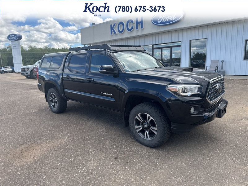 USED 2019 Toyota Tacoma 4x4 Double Cab SR5 - $45,500 - Stock #A26196A - VIN 5TFCZ5AN9KX200654 - Photo 15