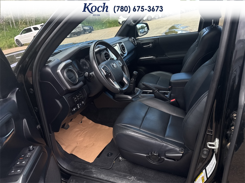 USED 2019 Toyota Tacoma 4x4 Double Cab SR5 - $45,500 - Stock #A26196A - VIN 5TFCZ5AN9KX200654 - Photo 17