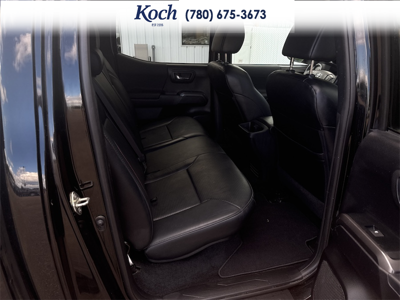 USED 2019 Toyota Tacoma 4x4 Double Cab SR5 - $45,500 - Stock #A26196A - VIN 5TFCZ5AN9KX200654 - Photo 20