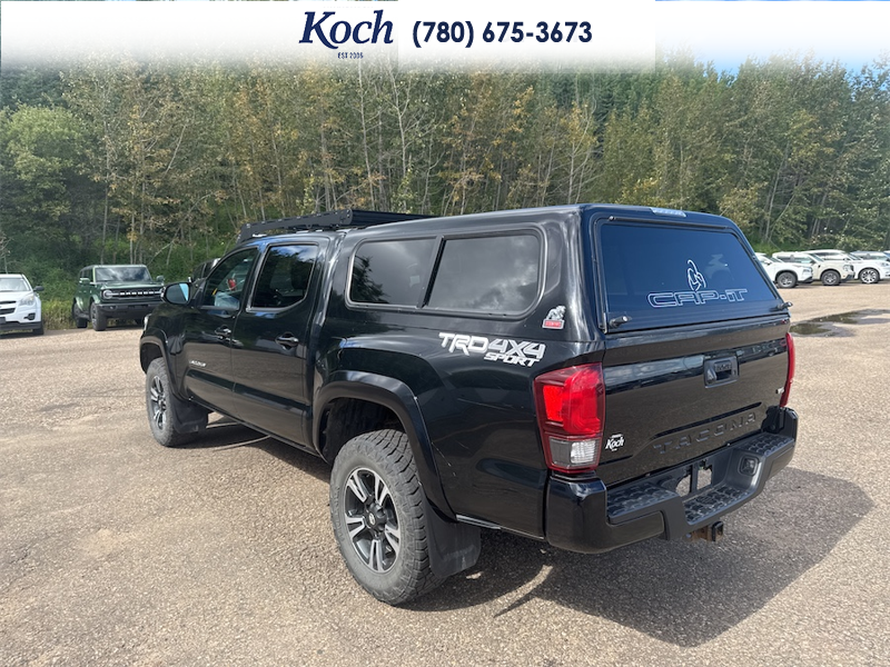 USED 2019 Toyota Tacoma 4x4 Double Cab SR5 - $45,500 - Stock #A26196A - VIN 5TFCZ5AN9KX200654 - Photo 3
