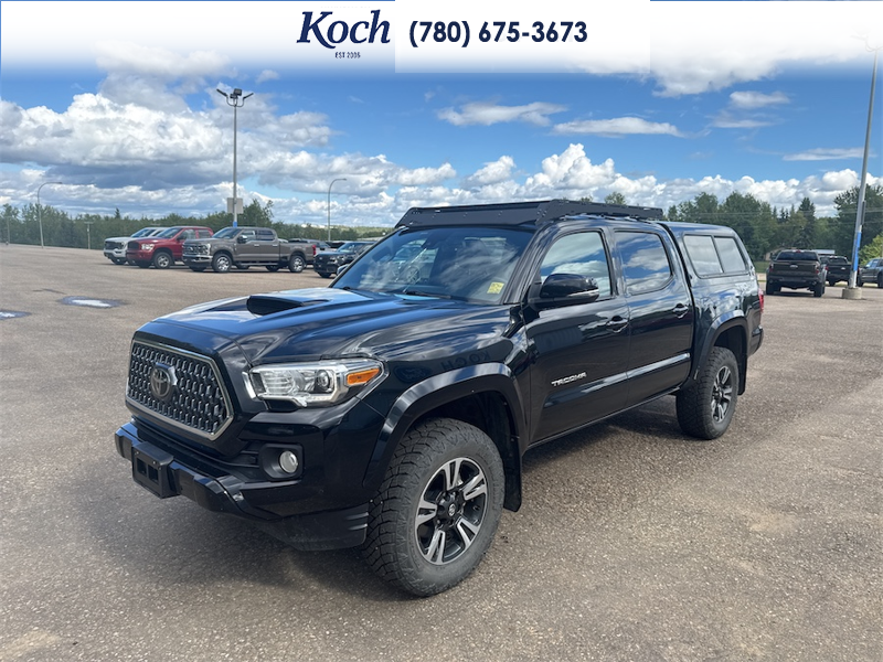 USED 2019 Toyota Tacoma 4x4 Double Cab SR5 - $45,500 - Stock #A26196A - VIN 5TFCZ5AN9KX200654 - Photo 4