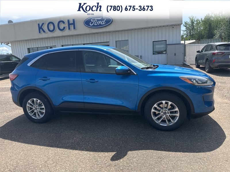 USED 2020 Ford Escape SE 4WD - Blue Exterior - $19,995 - Stock #AR616 - VIN 1FMCU9G68LUA38231 - Photo 14