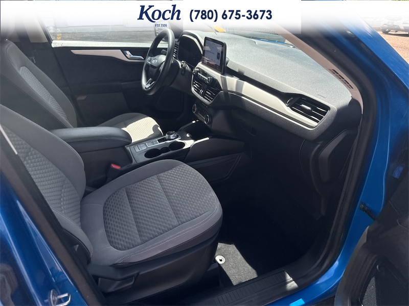 USED 2020 Ford Escape SE 4WD - Blue Exterior - $19,995 - Stock #AR616 - VIN 1FMCU9G68LUA38231 - Photo 21