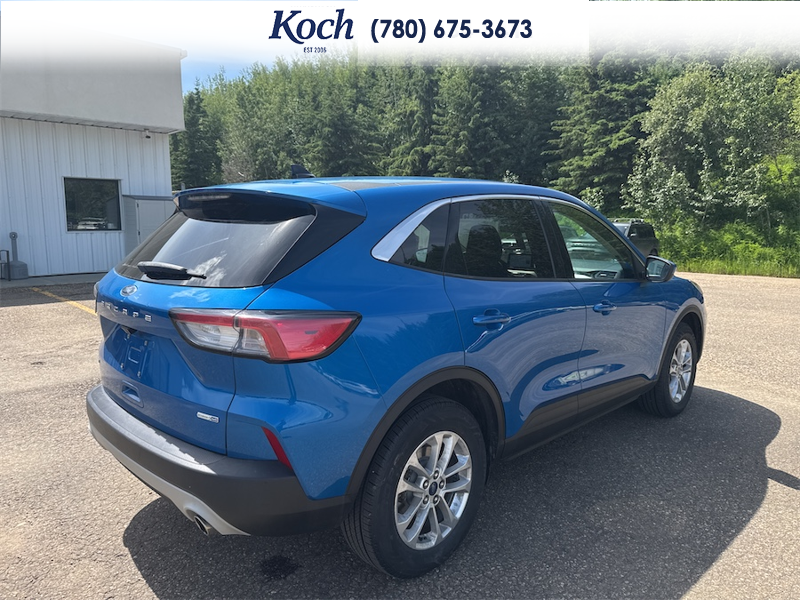 USED 2020 Ford Escape SE 4WD - Blue Exterior - $19,995 - Stock #AR616 - VIN 1FMCU9G68LUA38231 - Photo 2