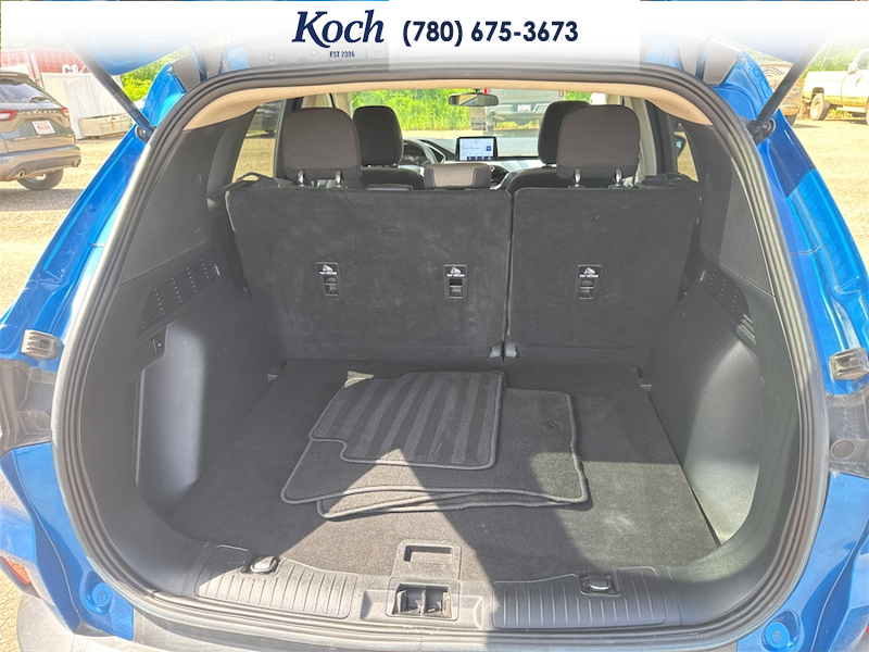 USED 2020 Ford Escape SE 4WD - Blue Exterior - $19,995 - Stock #AR616 - VIN 1FMCU9G68LUA38231 - Photo 35
