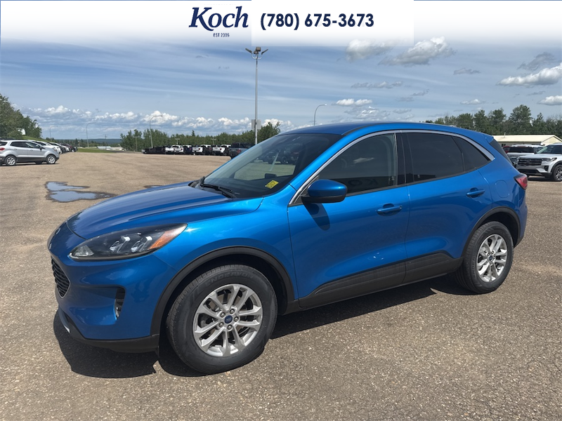 USED 2020 Ford Escape SE 4WD - Blue Exterior - $19,995 - Stock #AR616 - VIN 1FMCU9G68LUA38231 - Photo 5