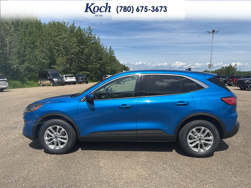 USED 2020 Ford Escape SE 4WD - Blue Exterior - $19,995 - Stock #AR616 - VIN 1FMCU9G68LUA38231 - Photo 7