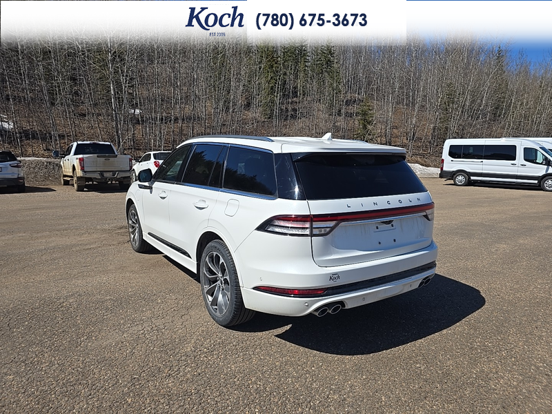 USED 2021 Lincoln Aviator Grand Touring - White Exterior - $59,995 - Stock #AR601 - VIN 5LMYJ8XY1MNL01629 - Photo 3