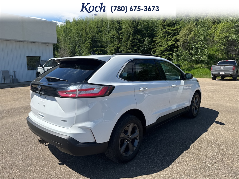 USED 2022 Ford Edge SEL - White Exterior - $29,995 - Stock #AR627 - VIN 2FMPK4J98NBA48165 - Photo 2