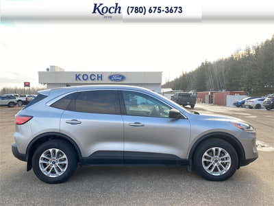 2022 Ford Escape SE AWD 1