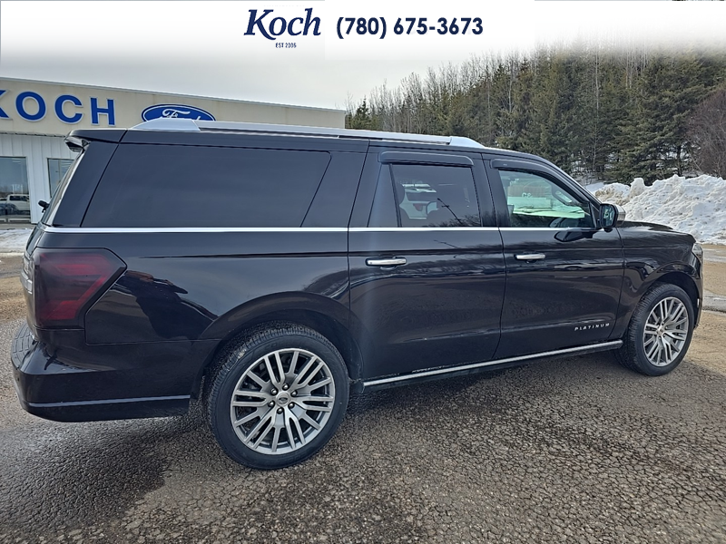 USED 2022 Ford Expedition Platinum Max - Black Exterior - $58,995 - Stock #A26114A - VIN 1FMJK1MT9NEA21475 - Photo 12