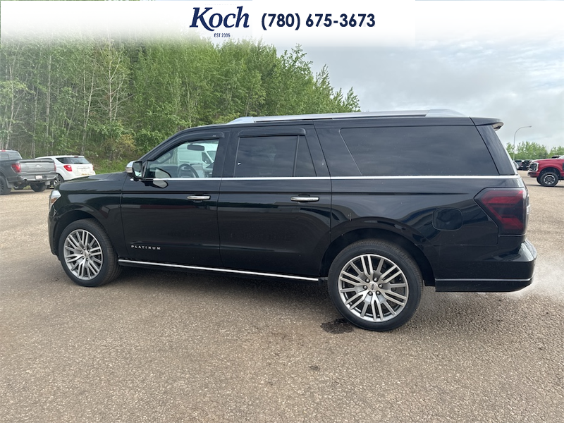 USED 2022 Ford Expedition Platinum Max - Black Exterior - $58,995 - Stock #A26114A - VIN 1FMJK1MT9NEA21475 - Photo 8