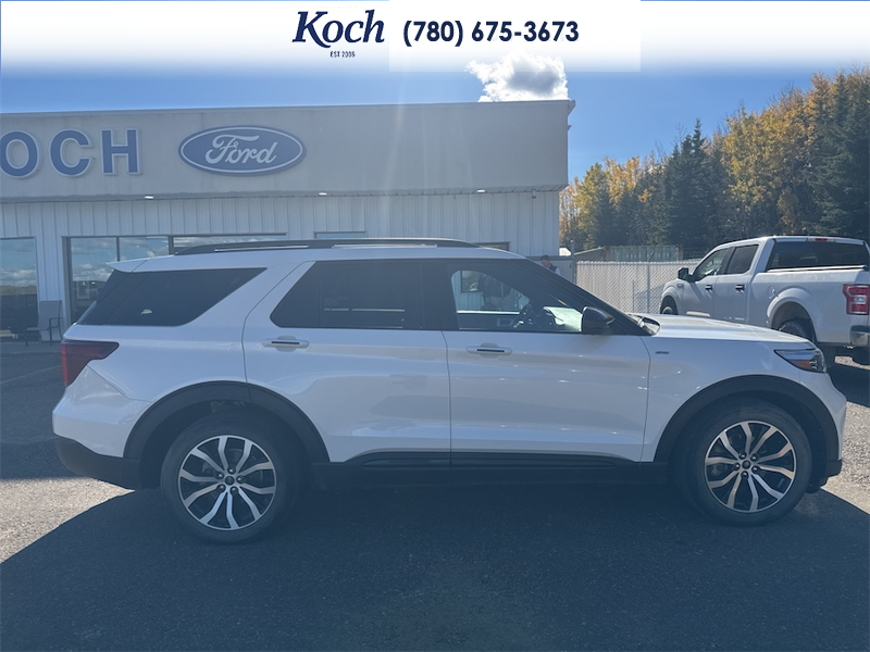 USED 2022 Ford Explorer ST-Line - Star White Tri-coat Metallic Exterior - $37,995 - Stock #A26150A - VIN 1FMSK8KH3NGB93212 - Photo 13