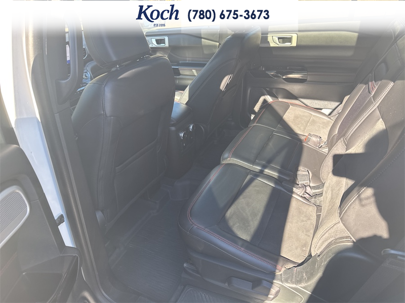 USED 2022 Ford Explorer ST-Line - Star White Tri-coat Metallic Exterior - $37,995 - Stock #A26150A - VIN 1FMSK8KH3NGB93212 - Photo 18