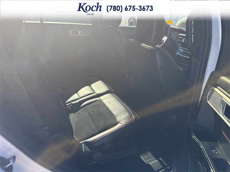 USED 2022 Ford Explorer ST-Line - Star White Tri-coat Metallic Exterior - $37,995 - Stock #A26150A - VIN 1FMSK8KH3NGB93212 - Photo 20