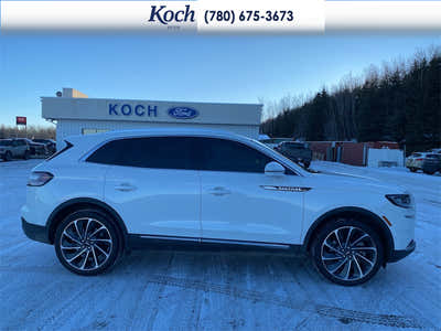 2022 Lincoln Nautilus Reserve 1