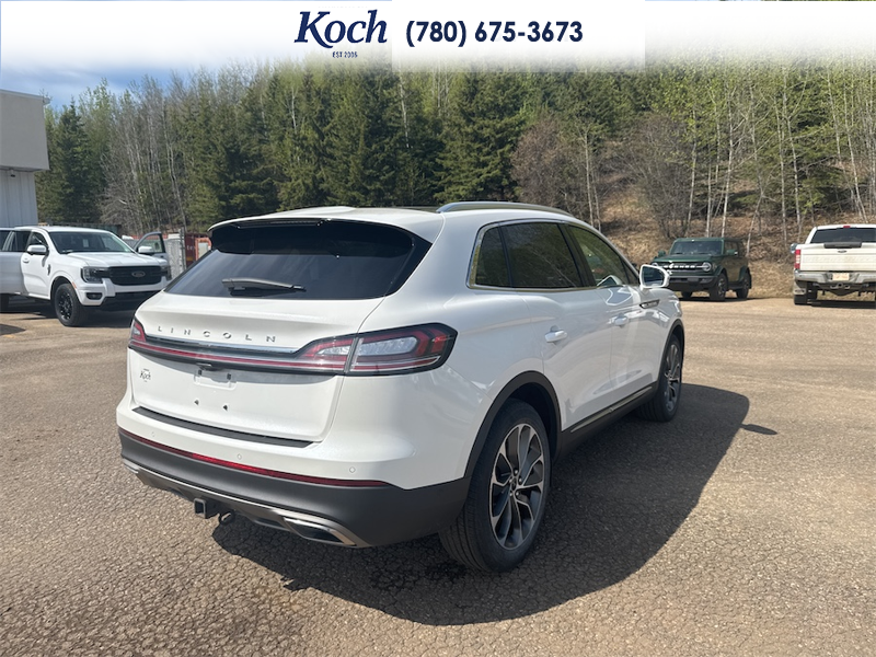 USED 2022 Lincoln Nautilus Reserve - White Exterior - $39,250 - Stock #AR543 - VIN 2LMPJ8K91NBL15269 - Photo 2