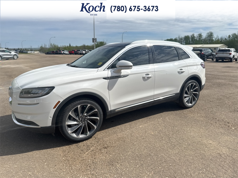 USED 2022 Lincoln Nautilus Reserve - Pristine White Metallic Tri-coat Exterior / EBONY PERFORATED LEATHER Interior - $41,995 - Stock #AR516 - VIN 2LMPJ8KP5NBL15659 - Photo 5