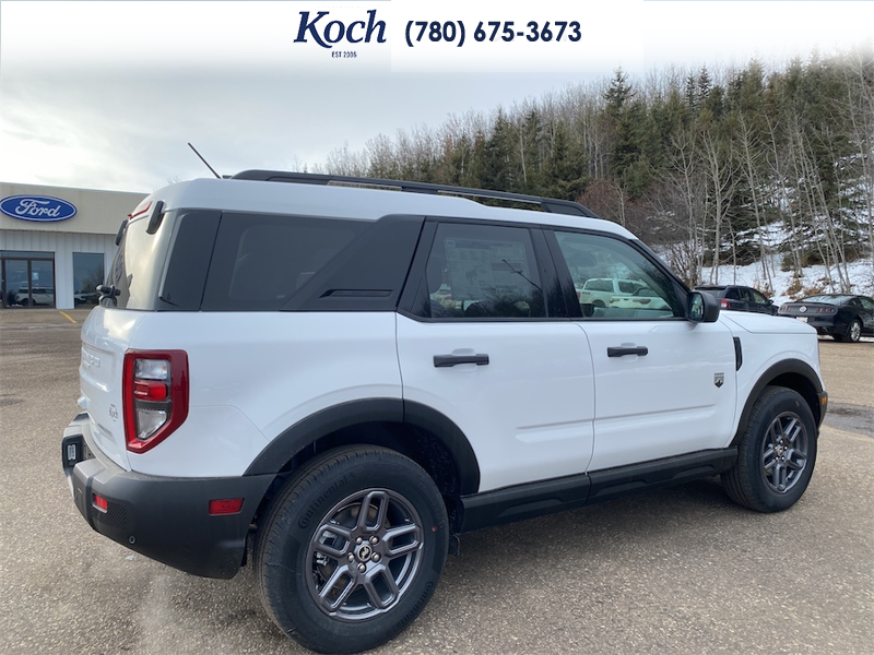 NEW 2025 Ford Bronco Sport Big Bend - Oxford White Exterior / LIGHT SMOKED TRUFFLE Interior - $37,725 - Stock #A25227 - VIN 3FMCR9BN9SRF12550 - Photo 11