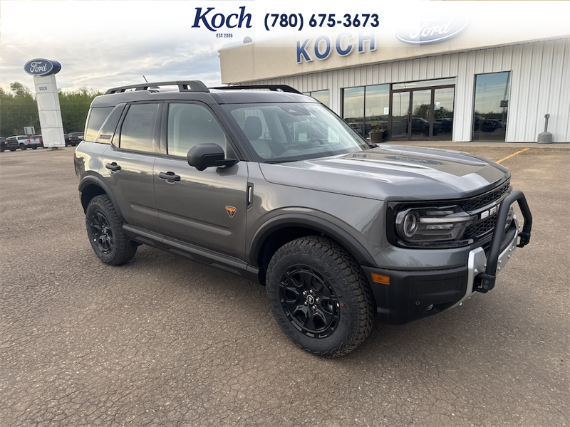 NEW 2025 Ford Bronco Sport Badlands - Carbonized Grey Metallic Exterior / DARK SPACE GREY LEATHER Interior - $54,615 - Stock #A25286 - VIN 3FMCR9DA8SRF75018 - Photo 15