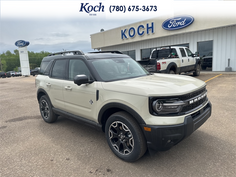 NEW 2025 Ford Bronco Sport Outer Banks - Desert Sand Exterior / EBONY ROAST Interior - $43,200 - Stock #A25284 - VIN 3FMCR9CN1SRF62521