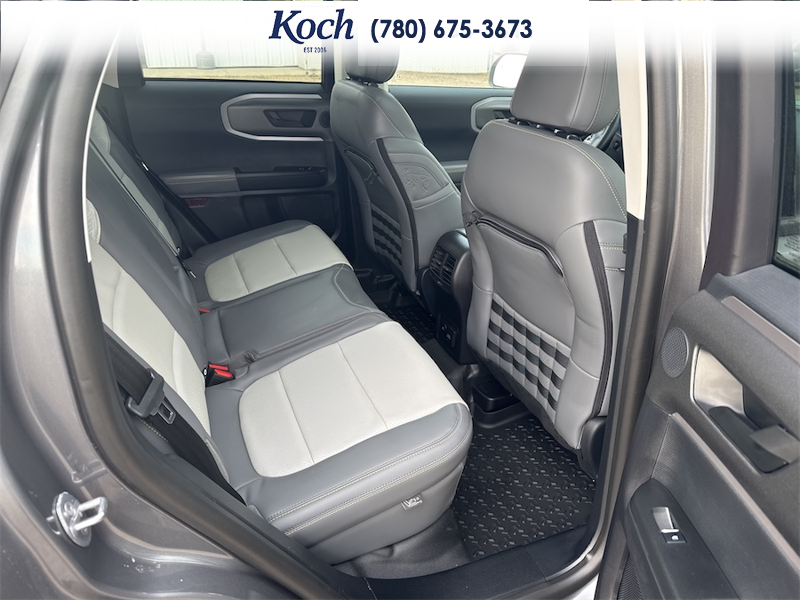NEW 2025 Ford Bronco Sport Badlands - Carbonized Grey Metallic Exterior / DARK SPACE GREY LEATHER Interior - $54,615 - Stock #A25286 - VIN 3FMCR9DA8SRF75018 - Photo 20