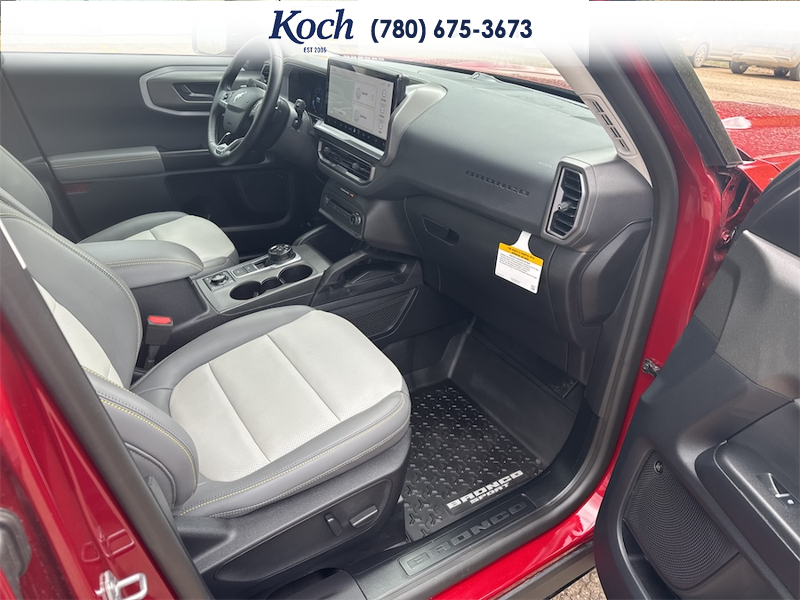 NEW 2025 Ford Bronco Sport Badlands - Ruby Red Tri-coat Metallic Exterior / DARK SPACE GREY LEATHER Interior - $54,660 - Stock #A25287 - VIN 3FMCR9DA6SRF73963 - Photo 21
