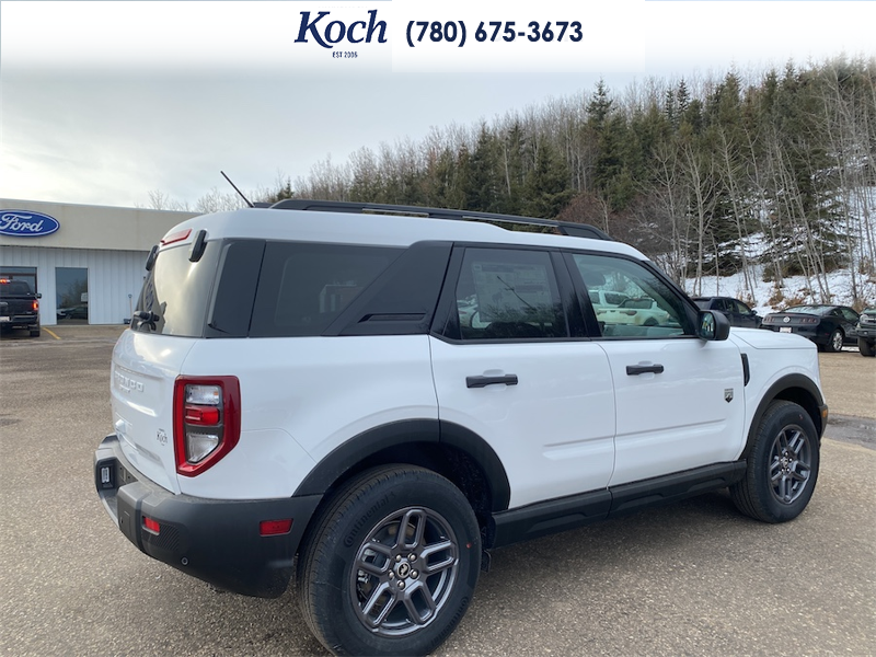NEW 2025 Ford Bronco Sport Big Bend - Oxford White Exterior / LIGHT SMOKED TRUFFLE Interior - $37,725 - Stock #A25227 - VIN 3FMCR9BN9SRF12550 - Photo 2