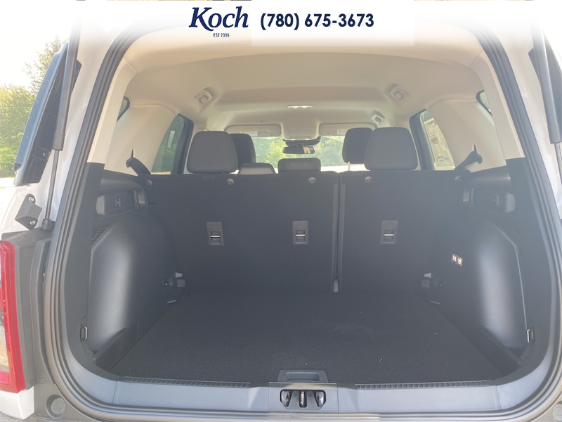 NEW 2025 Ford Bronco Sport Big Bend - Oxford White Exterior / LIGHT SMOKED TRUFFLE Interior - $37,725 - Stock #A25227 - VIN 3FMCR9BN9SRF12550 - Photo 34