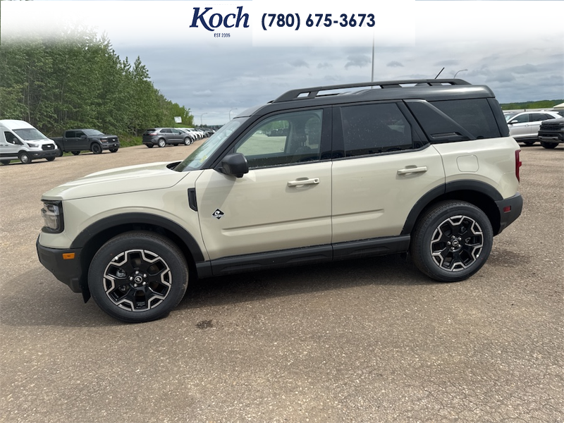 NEW 2025 Ford Bronco Sport Outer Banks - Desert Sand Exterior / EBONY ROAST Interior - $43,200 - Stock #A25284 - VIN 3FMCR9CN1SRF62521 - Photo 6