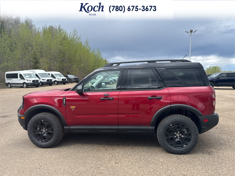 NEW 2025 Ford Bronco Sport Badlands - Ruby Red Tri-coat Metallic Exterior / DARK SPACE GREY LEATHER Interior - $54,660 - Stock #A25287 - VIN 3FMCR9DA6SRF73963 - Photo 7