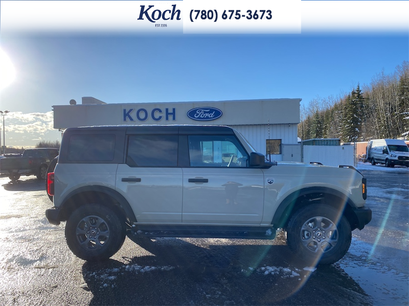 NEW 2025 Ford Bronco Big Bend - Desert Sand Exterior / VINYL SANDSTONE/BLACK SEATS Interior - $64,655 - Stock #A25261 - VIN 1FMDE7BH2SLB37078 - Photo 13