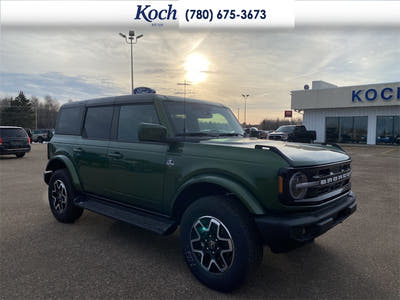 2025 Ford Bronco Outer Banks 1