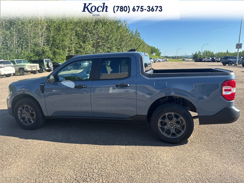 USED 2025 Ford Maverick XLT - Blue Exterior - $42,995 - Stock #AR642 - VIN 3FTTW8J30SRB52091 - Photo 8