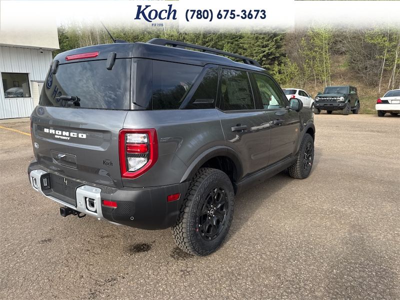 NEW 2026 Ford Bronco Sport Badlands - Carbonized Grey Metallic Exterior / DARK SPACE GREY LEATHER Interior - $54,650 - Stock #A26058 - VIN 3FMCR9DAXTRE09097 - Photo 11