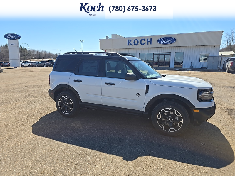 NEW 2026 Ford Bronco Sport Outer Banks - Oxford White Exterior / EBONY BROWN VINYL Interior - $41,690 - Stock #A26146 - VIN 3FMCR9CN7TRE38626 - Photo 14