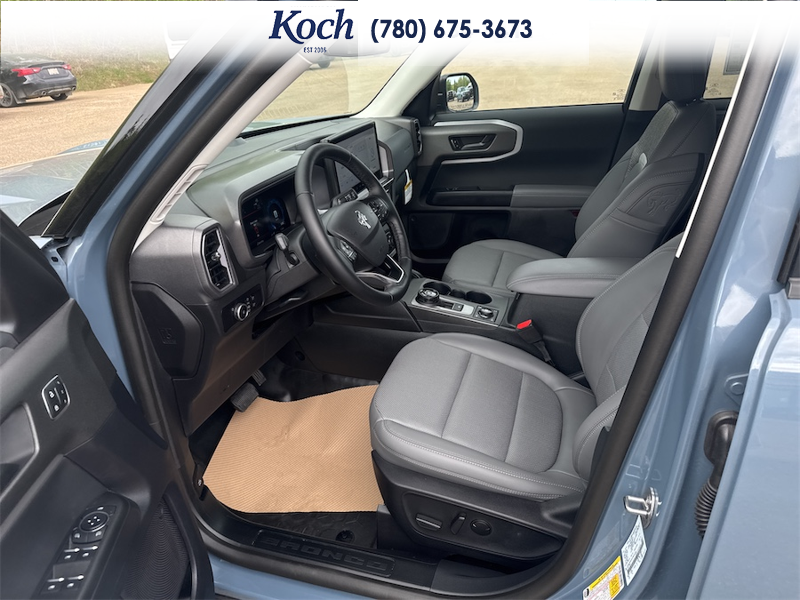 NEW 2026 Ford Bronco Sport Badlands - Azure Grey Metallic Tri-coat Exterior / DARK SPACE GREY LEATHER Interior - $47,740 - Stock #A26155 - VIN 3FMCR9DA9TRE50188 - Photo 17