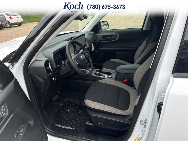 NEW 2026 Ford Bronco Sport Big Bend - Oxford White Exterior / LIGHT SMOKED TRUFFLE Interior - $38,440 - Stock #A26072 - VIN 3FMCR9BN1TRE09379 - Photo 17