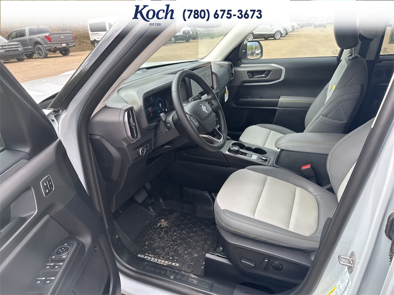 NEW 2026 Ford Bronco Sport Badlands - Crystal White Tricoat Exterior / DARK SPACE GREY LEATHER Interior - $50,656 - Stock #A26055 - VIN 3FMCR9DAXTRE09973 - Photo 17