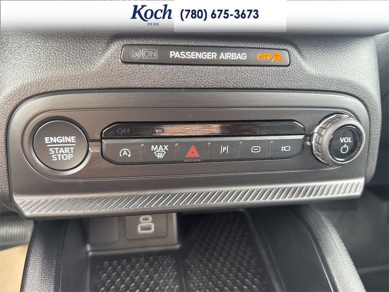 NEW 2026 Ford Bronco Sport Badlands - Azure Grey Metallic Tri-coat Exterior / DARK SPACE GREY LEATHER Interior - $47,740 - Stock #A26155 - VIN 3FMCR9DA9TRE50188 - Photo 24