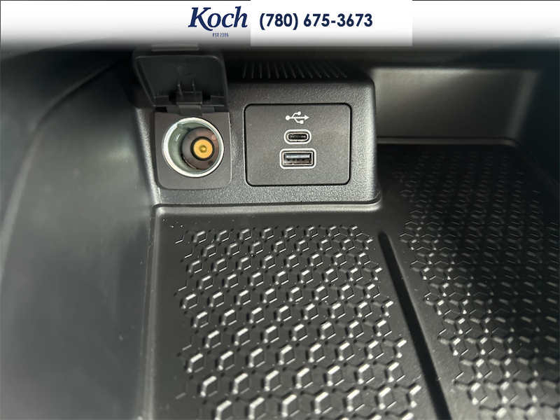 NEW 2026 Ford Bronco Sport Badlands - Crystal White Tricoat Exterior / DARK SPACE GREY LEATHER Interior - $50,656 - Stock #A26055 - VIN 3FMCR9DAXTRE09973 - Photo 30