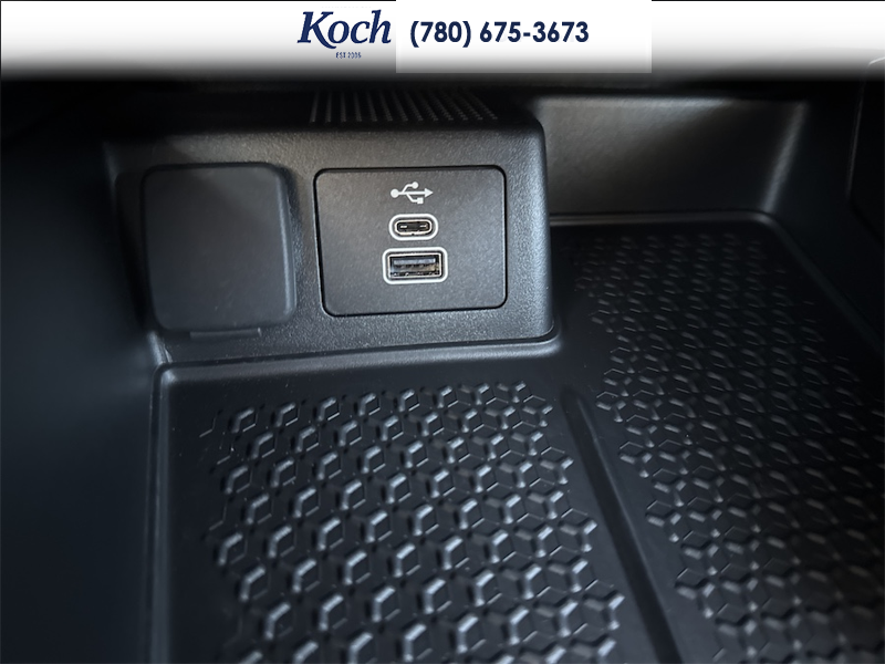 NEW 2026 Ford Bronco Sport Badlands - Oxford White Exterior / DARK SPACE GREY, LEATHER-TRIMMED FRONT SPORT CONTOUR BUCKET SEAT Interior - $50,430 - Stock #A26244 - VIN 3FMCR9DA7TRF11618 - Photo 30
